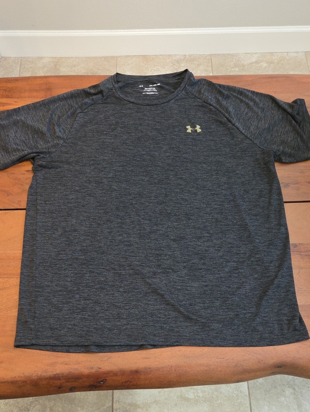 Under Armour Men’s Dark Heather Gray Short-Sleeve Performance Tee